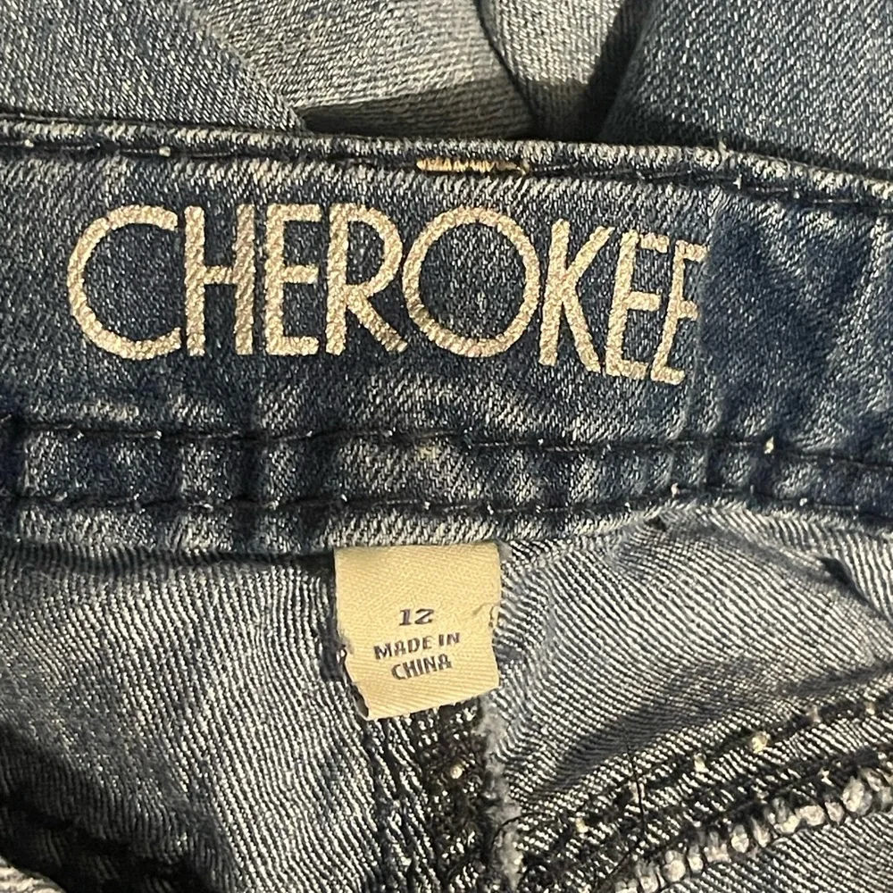 Cherokee Girl’s Mid-Dark Wash‎ Bootcut Jeans Size 12